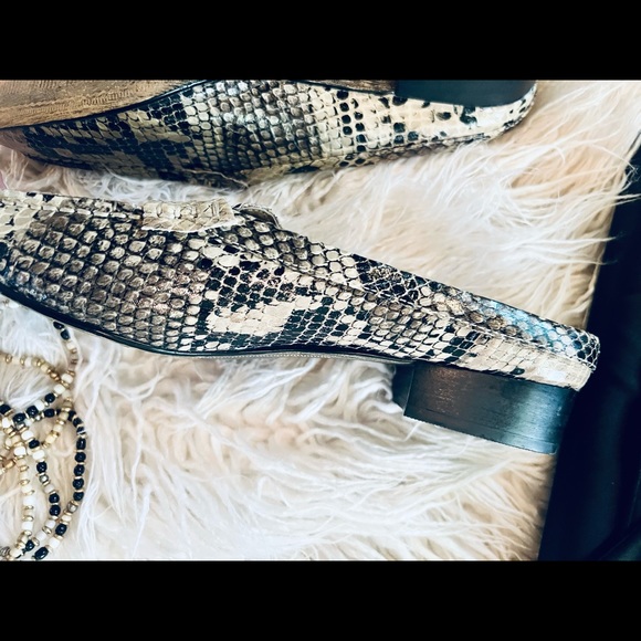 Nine West snakeskin mule / loafer size 9.5 M - Picture 3 of 10